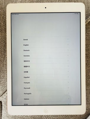 iPad Air, 16 GB, hvid, God, iPad Air 16GB sælges. 
iPad’en har alm. brugsridser bagpå/på siderne men