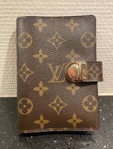 Louis Vuitton mappe - kun 5800 kr!