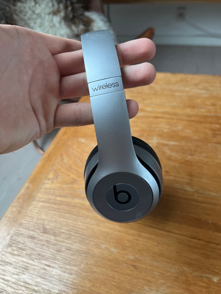 trådløse hovedtelefoner, Beats by Dre, Solo 2 wireless