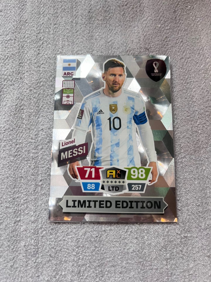 Samlekort, Messi fodbold kort