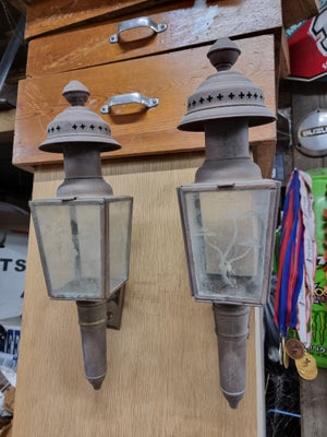 Olie lampe, 2 stk  antik retro vintage kane / hestevogn s lamper . Jule udsmykning. 40 cm høje .  Se