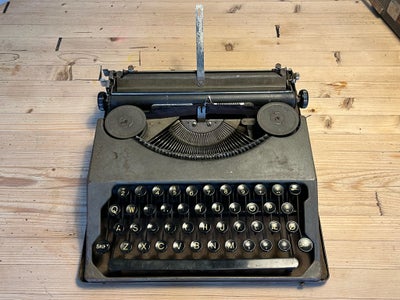Skrivemaskine, Hermes  Baby E. PAILLARD & CE S. A. YVERDON, E. PAILLARD & CE S. A. YVERDON, En velre