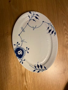 Blue Fluted Mega Plate, 27 cm