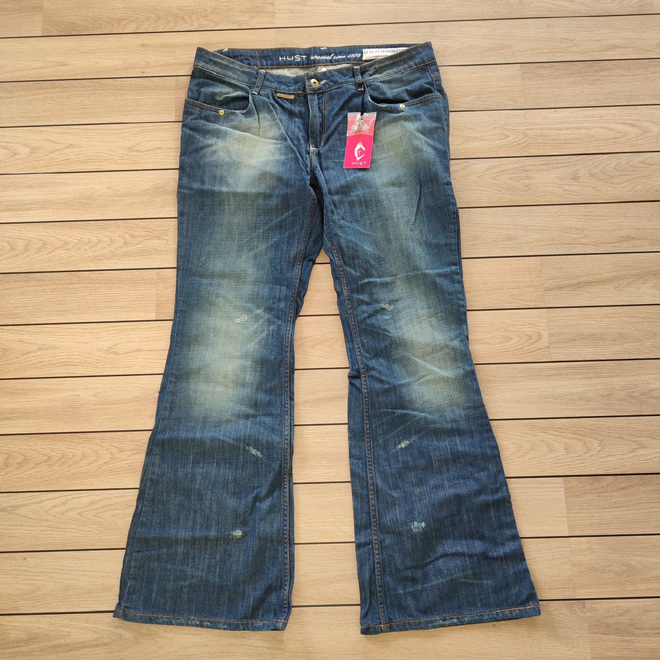 Jeans, Hust, str. 34