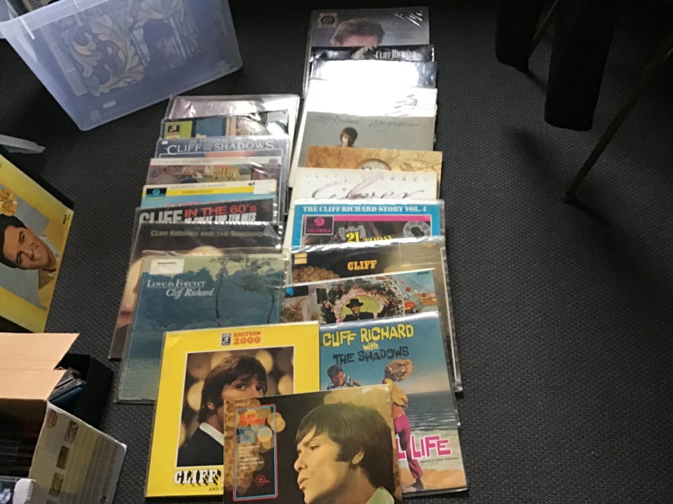 LP, Cliff richardt, Pop