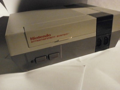 Nintendo NES, nes nintendo 8 bit, God, nes nintendo 8 bit
den har fået ny connector 72 pins det er d