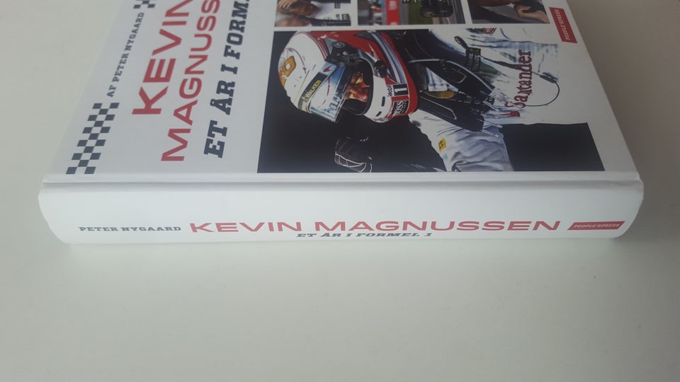 Kevin Magnussen - Et år i Formel 1, Peter Nygaard, emne: hobby