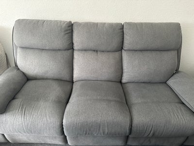 Sofa, stof, Har købt ny sofa og vil gerne af med den hurtigst muligt. 
Lille fejl på en side men bet