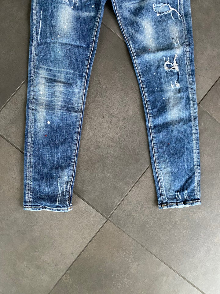 Jeans, Dsquared2, str. 48