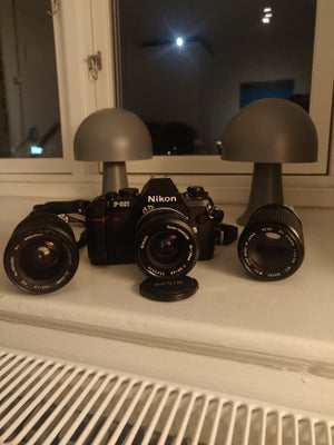 Nikon, F-301, God, Nikon F-301 
Sælger dette fine kamera som er i god stand og fuldt funktionsdygtig