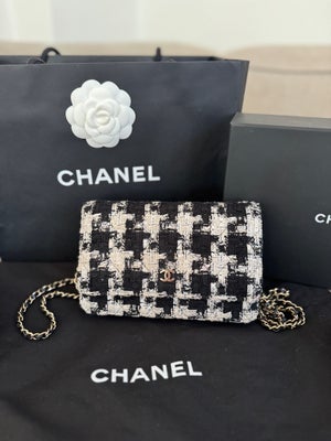 Crossbody, Chanel, stof, Chanel wallet on chain tweed taske købt i 2020 i Kbh for 16.510 DKK. Alt me