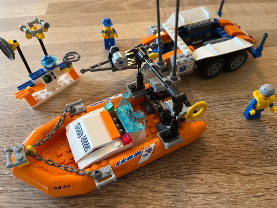 Lego City, Båd og bådtrailer