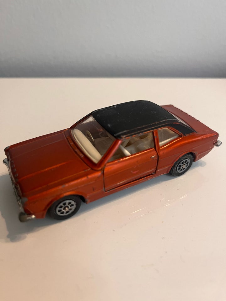 Modelbil, Corgitoys Ford Cortina GXL