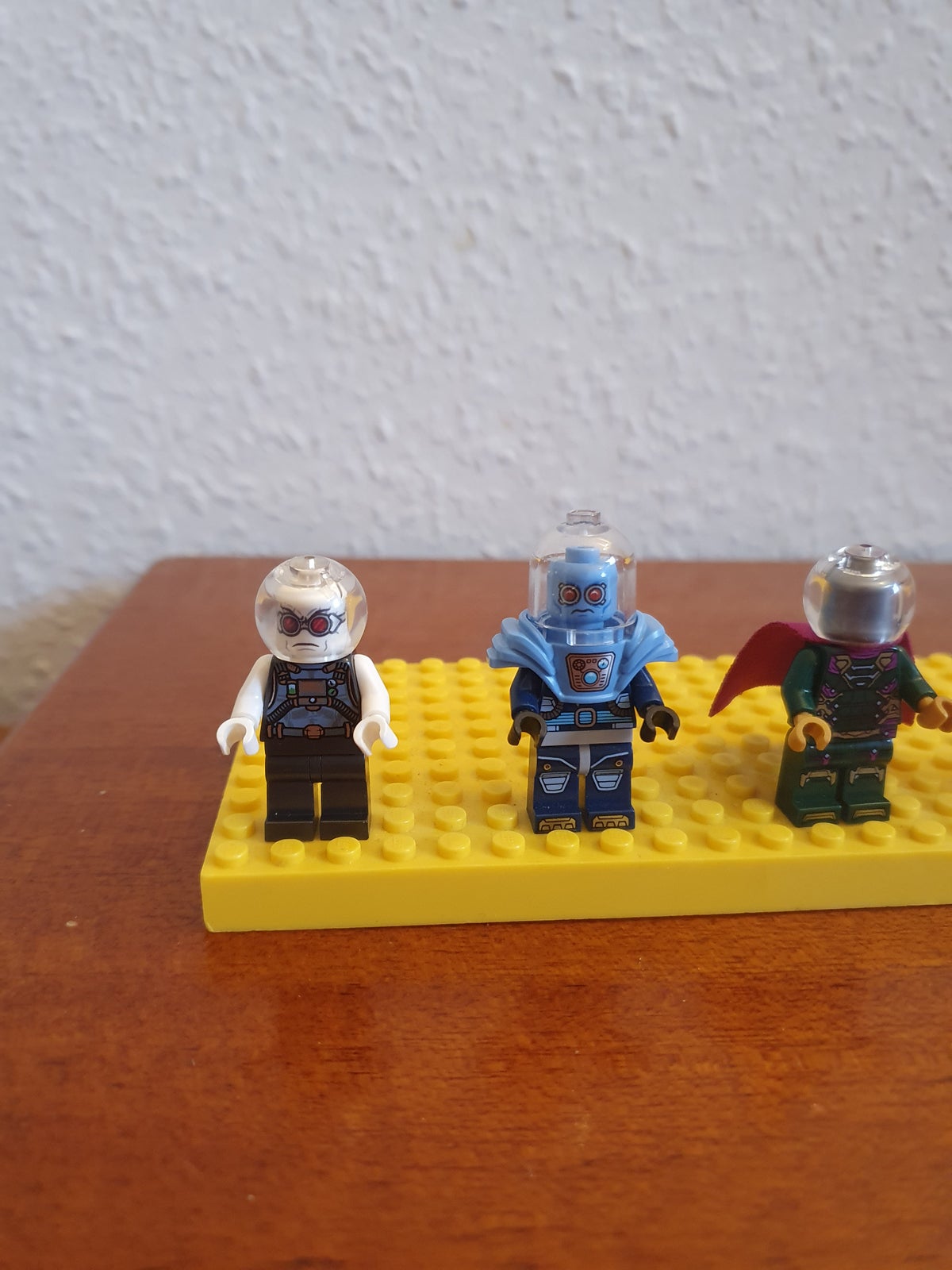 Lego Super heroes, Figurer