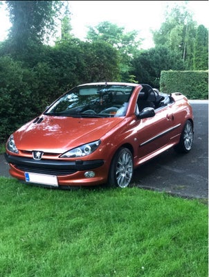 Peugeot 206, 1,6 16V CC, Benzin, 2002, km 251000, orange, nysynet, aircondition, ABS, airbag, alarm,