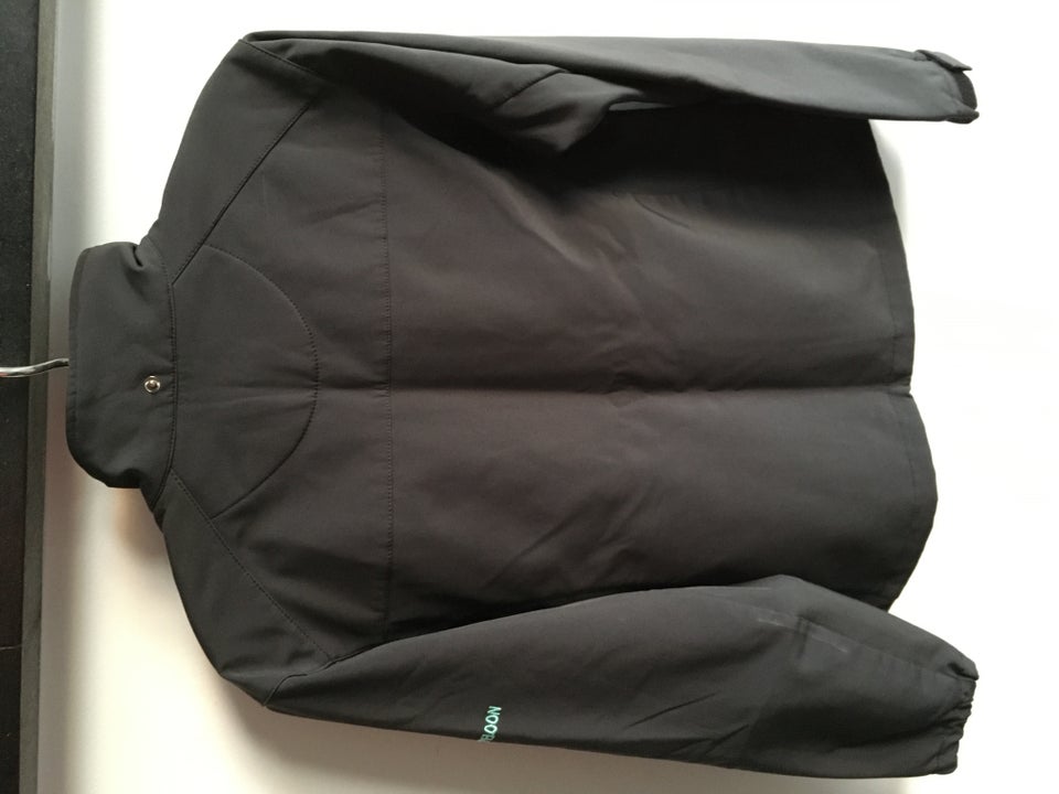 Softshell, str. 40, Typhoon