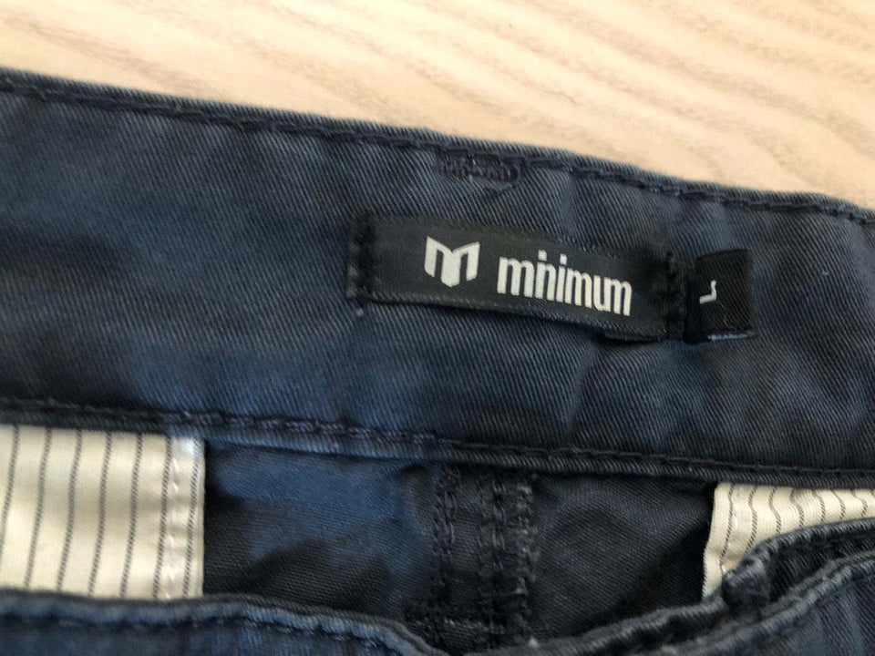 Shorts, Minimum, str. 34