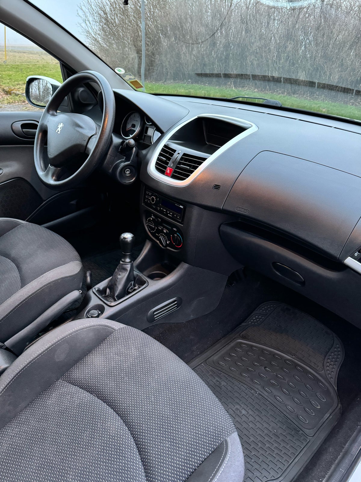 Peugeot 206+, 1,4 Comfort+, Benzin