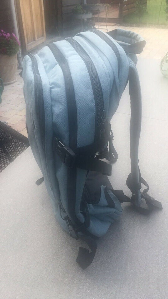 Skoletaske, Eastpak, b: 35 l: 20 h: 50