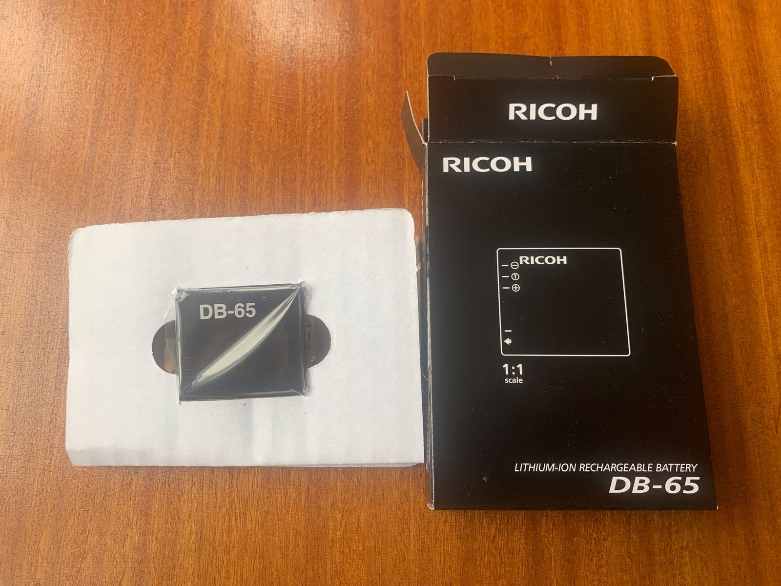 DB-65, Ricoh, Batteri
