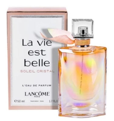 Dameparfume, La Vie est Belle Soleil Cristal 50ml, Pakket i emballage.
Fik den i gave.
Nypris 684.95