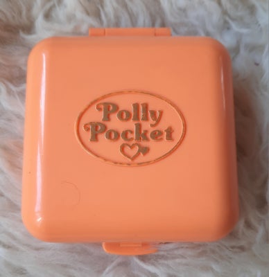 Polly Pocket, Polly Pocket 1989, Vintage Polly Pocket fra 1989
Én af figurerne mangler og noget af d