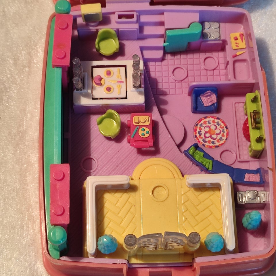 Polly Pocket, Polly Pocket