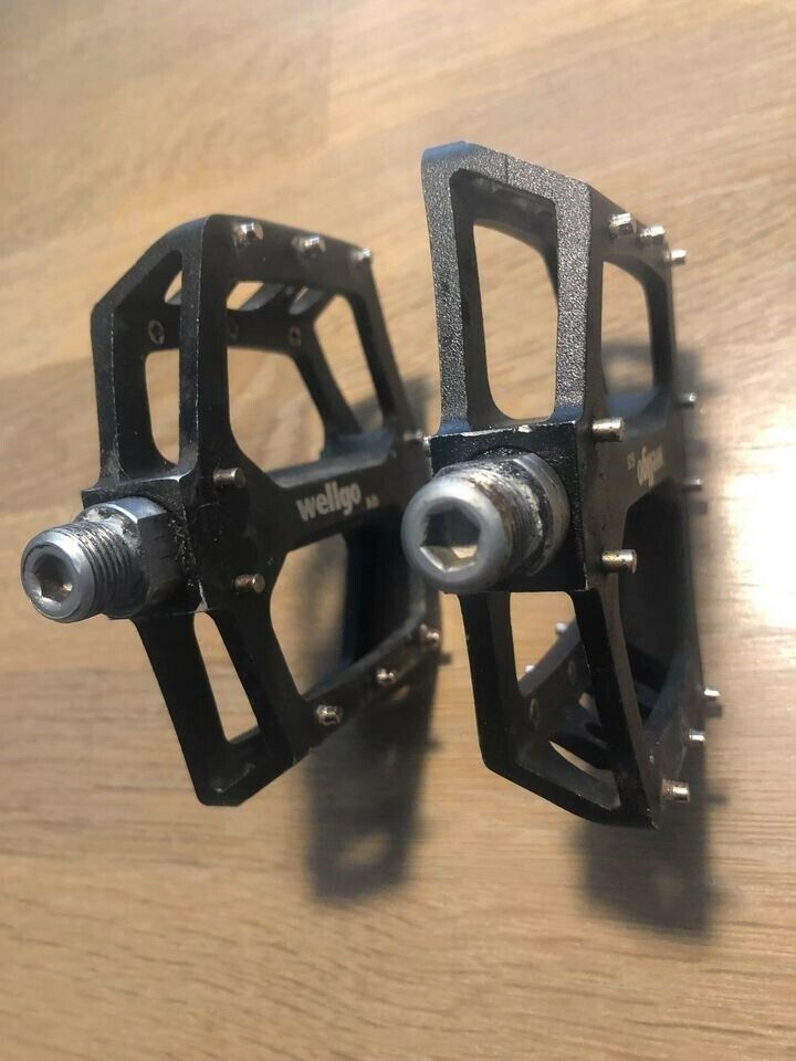 Pedaler, Wellgo B25 CNC Alloy Flat Pedals