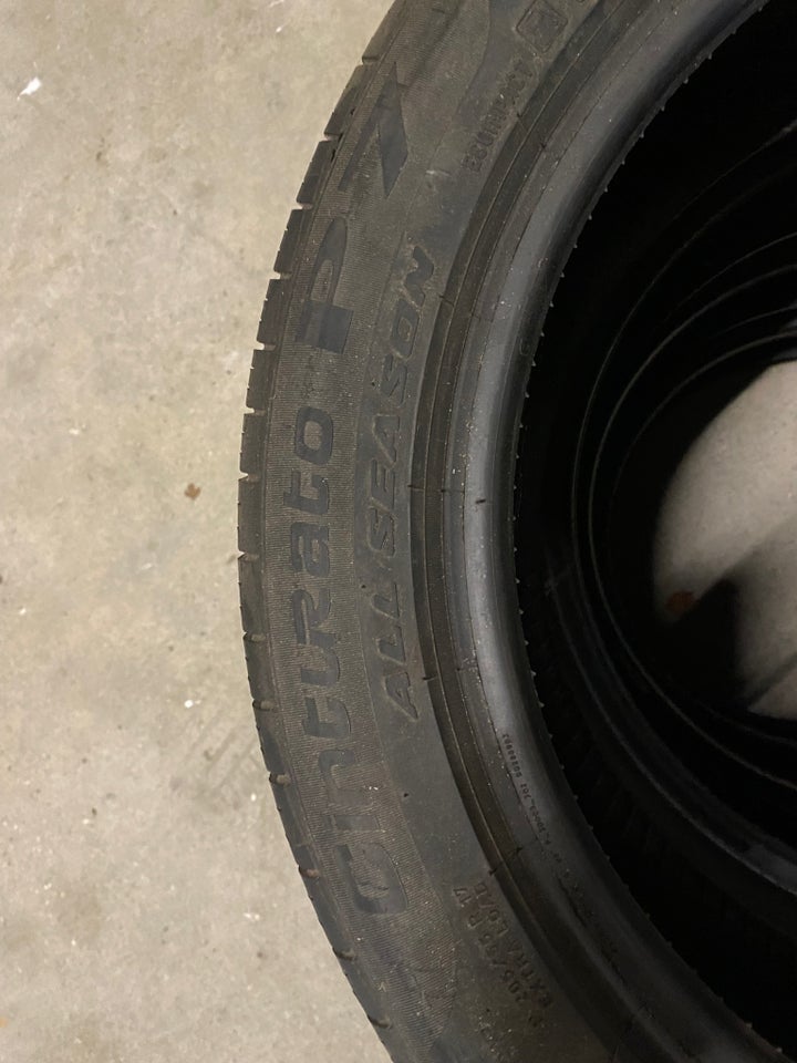 Helårsdæk, Pirelli, 205 / 55 / R17