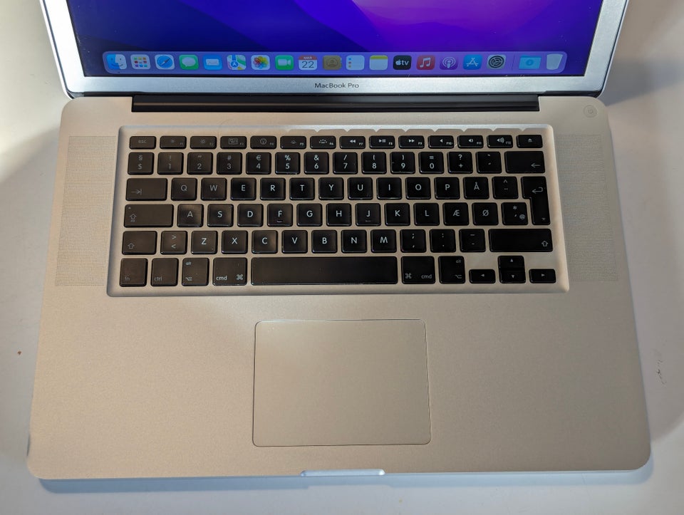MacBook Pro, 15", Intel 2,66 GHz
