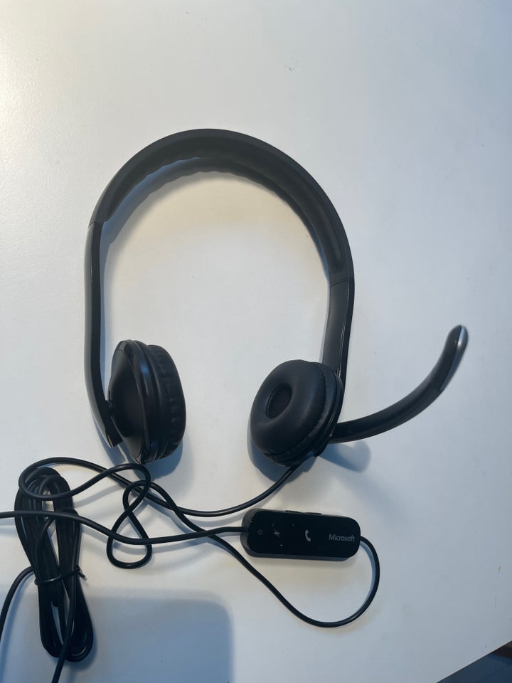 Headset, Microsoft, God