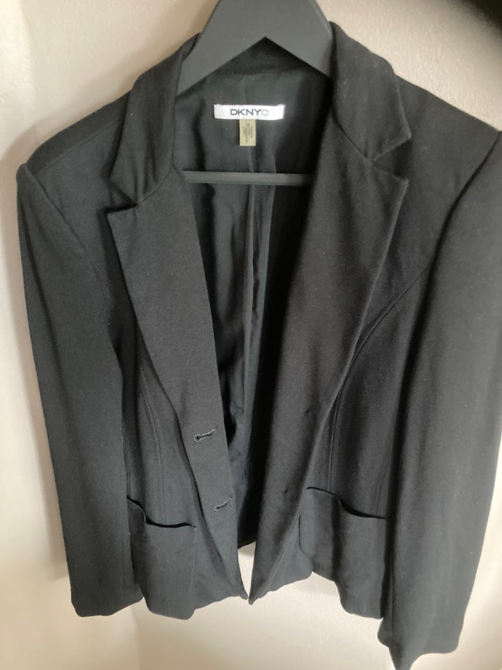 Blazer, str. 42, DKNYC