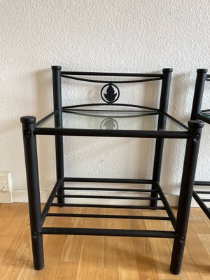 Natbord, Fine sorte natborde i metal med glas. Sælges kun samlet. Skal hentes i Køgeområdet.