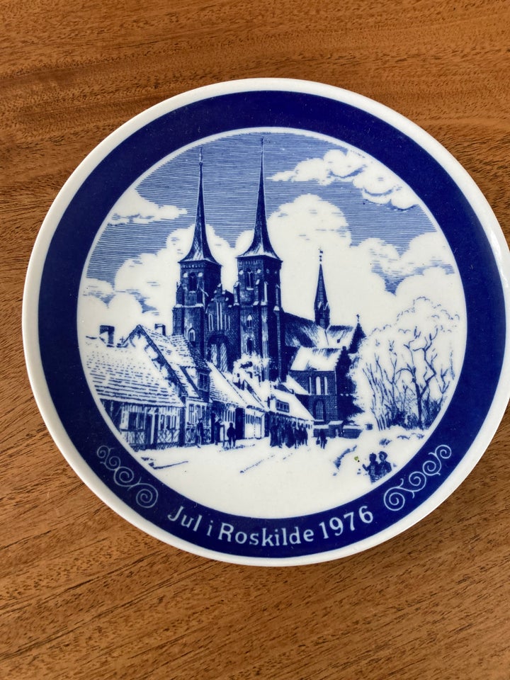 Jule Platte fra Roskilde , Kongeligt porcelæn , 1976