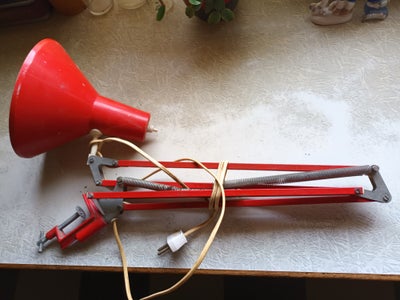 Arkitektlampe, Retro arkitektlampe 175,- kr
Afhentes I haslev