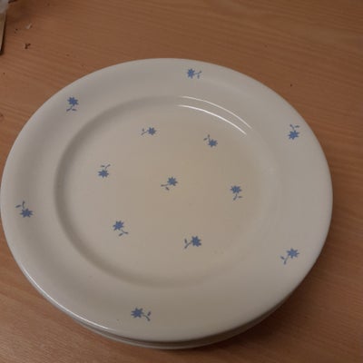 Porcelæn, Flad tallerken, 6 flade tallerkner fra mormors tid med små blå blomstet.
Størrelse som alm