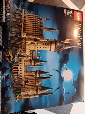 Lego Castle, Harry Potter, Lego 71043 Harry Potter castel sælges . Original kasse og byggevejledning