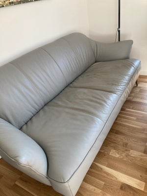 Sofa, læder, 3 pers. , Natuzzi, Mål 90x200 cm. Kan afhentes mellem 27 - 31 december