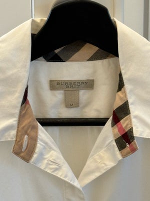 Skjorte, Burberry Brit, str. 38, Hvid, 97% bomuld & 3 % Elastan, Ubrugt, Flot ny Burberry Brit skjor