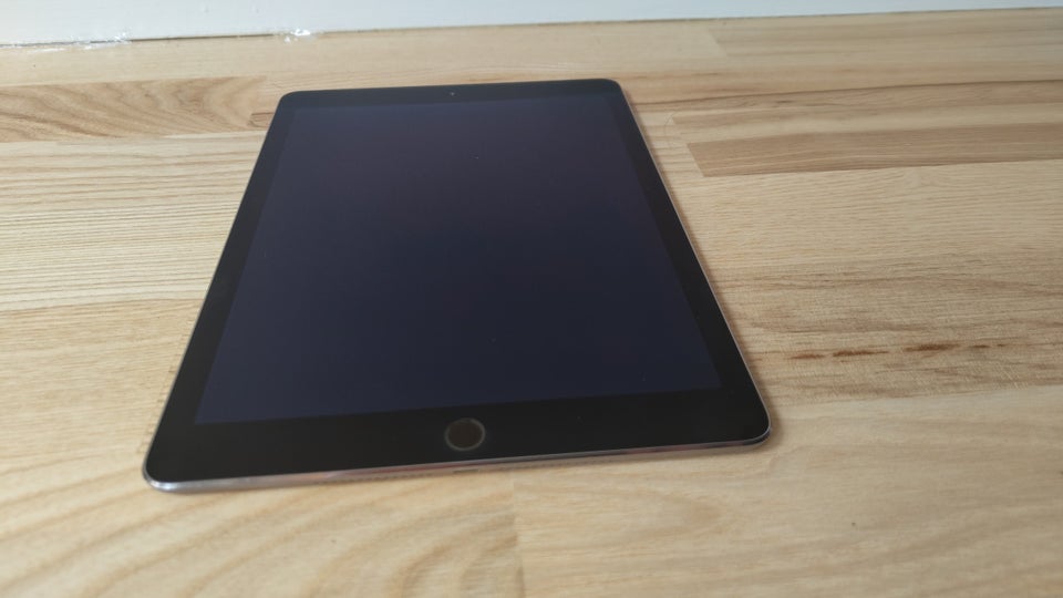 iPad Air 2, 64 GB, sort