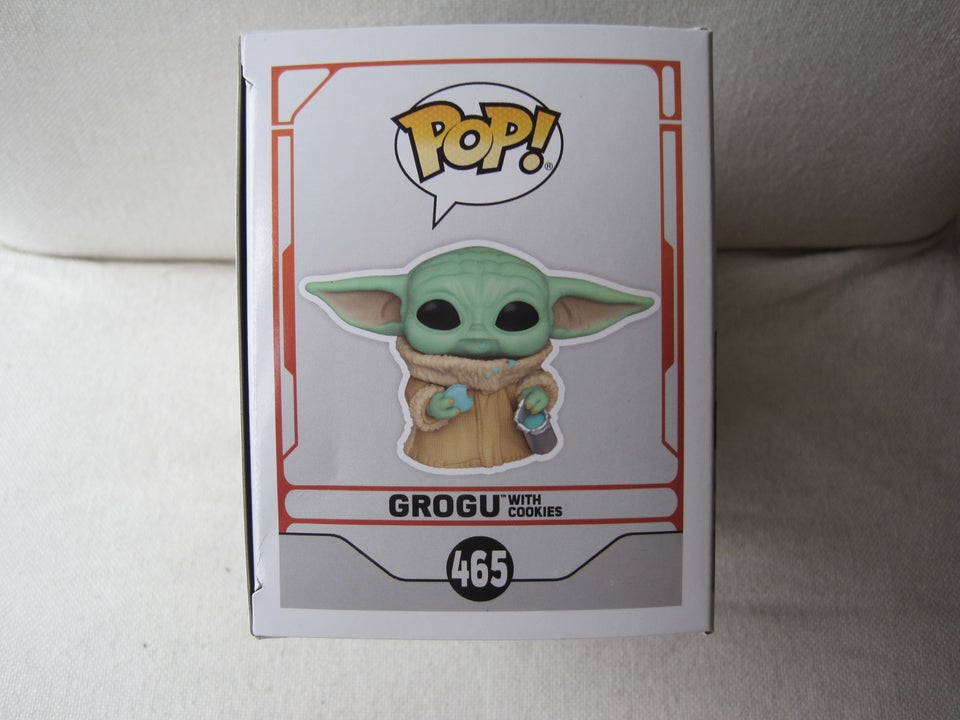 Funko Pop #465 Grogu with cookies Flocked