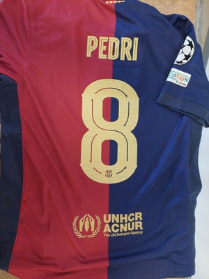 Fodboldtrøje, Nike, str. Medium, Officiel Barcelona trøje. PEDRI.
Aldrig brugt. Sendes fragtfrit