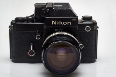 Nikon, F2, spejlrefleks, Perfekt, Incl. Nikkor-O Auto 1:2 35mm og original lædertaske.