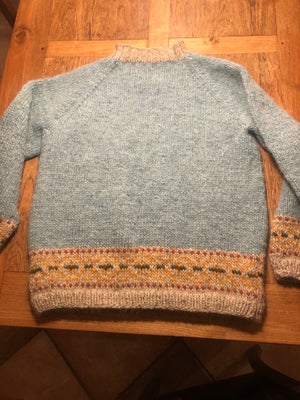 Sweater, Álefoss lopi, str. 40, Lys blå, Uld , Ubrugt, Strikket ( prof ) 
Uldsweater i islandsk uld 