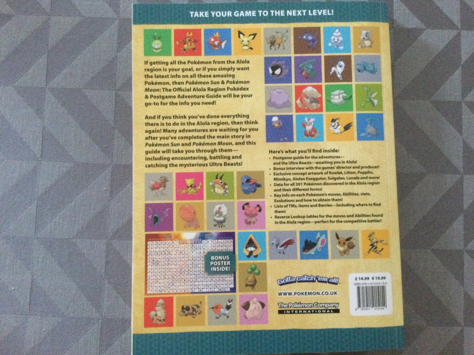 Pokémon Sun & Pokémon Moon: The Official Alola Region Pokédex & Postgame  Adventure Guide