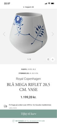 Vase, Vase, royal Copenhagen , Royal Copenhagen, Royal Copenhagen
Blå Mega Riflet vase stor 20,5 cm