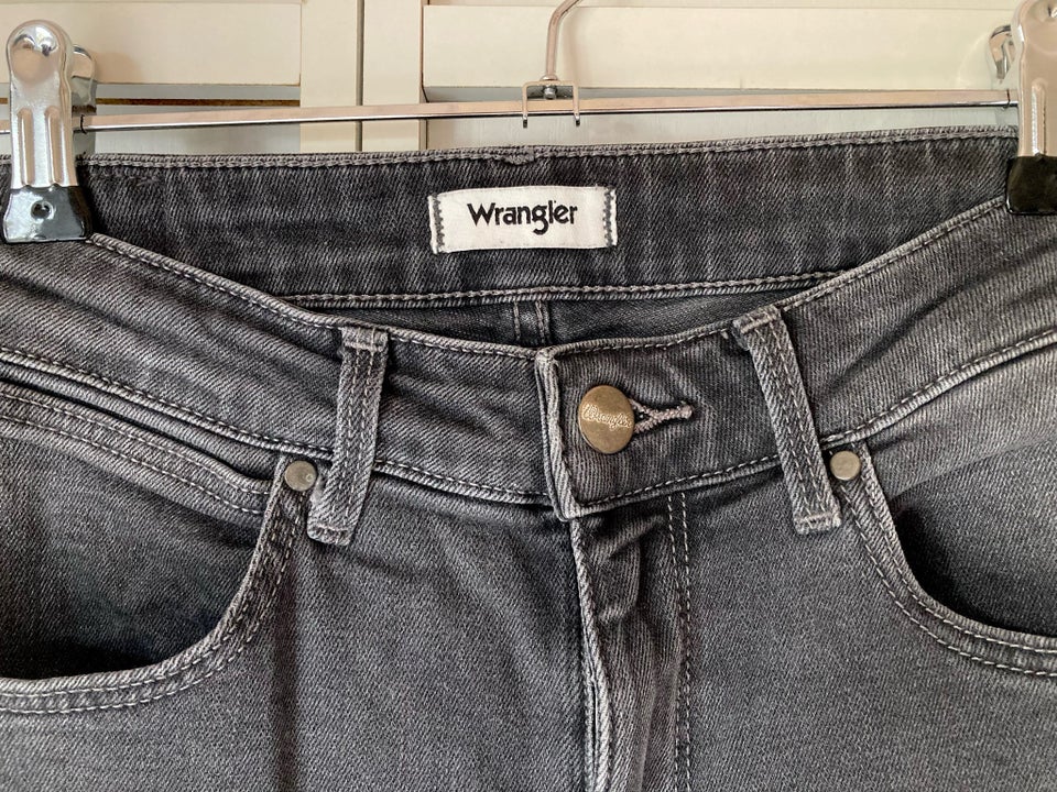 Jeans, Wrangler, str. 26