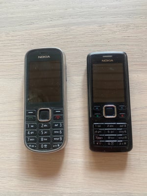 Nokia Model 3720 og ?, 2 Nokia mobiltelefoner.
Stand kendes ikke .
Sælges samlet 
Køber betaler port