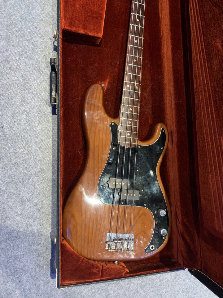 Elbas, Fender Precision