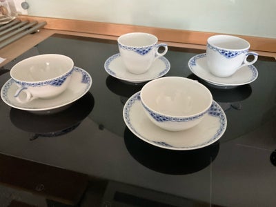 Porcelæn, 6 tekopper og 8 kaffekopper, RC Prinsesse, 6 tekopper med underkop á 200 kr
8 kaffekopper 
